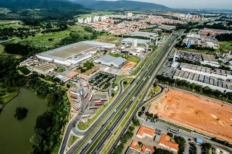 Foto Porque sua empresa deve obter fotos tiradas com drones? - Imagem 3