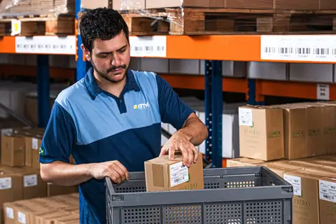 Operação em centro de distribuição logística